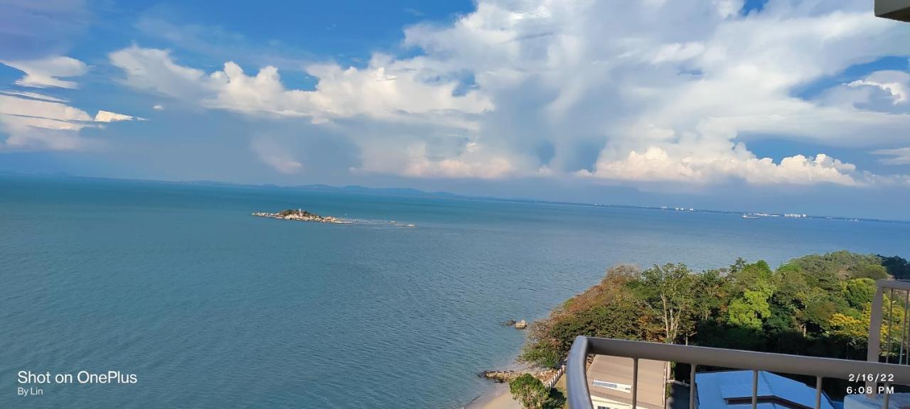 Sea View Paradise Apartment Танджунг Бунга Екстериор снимка