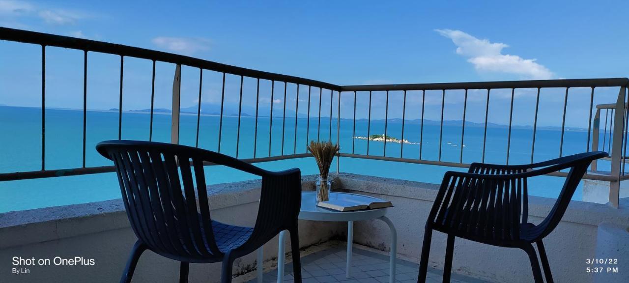 Sea View Paradise Apartment Танджунг Бунга Екстериор снимка